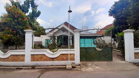 Rumah dan Kos Strategis di Jombang -  Kepanjen