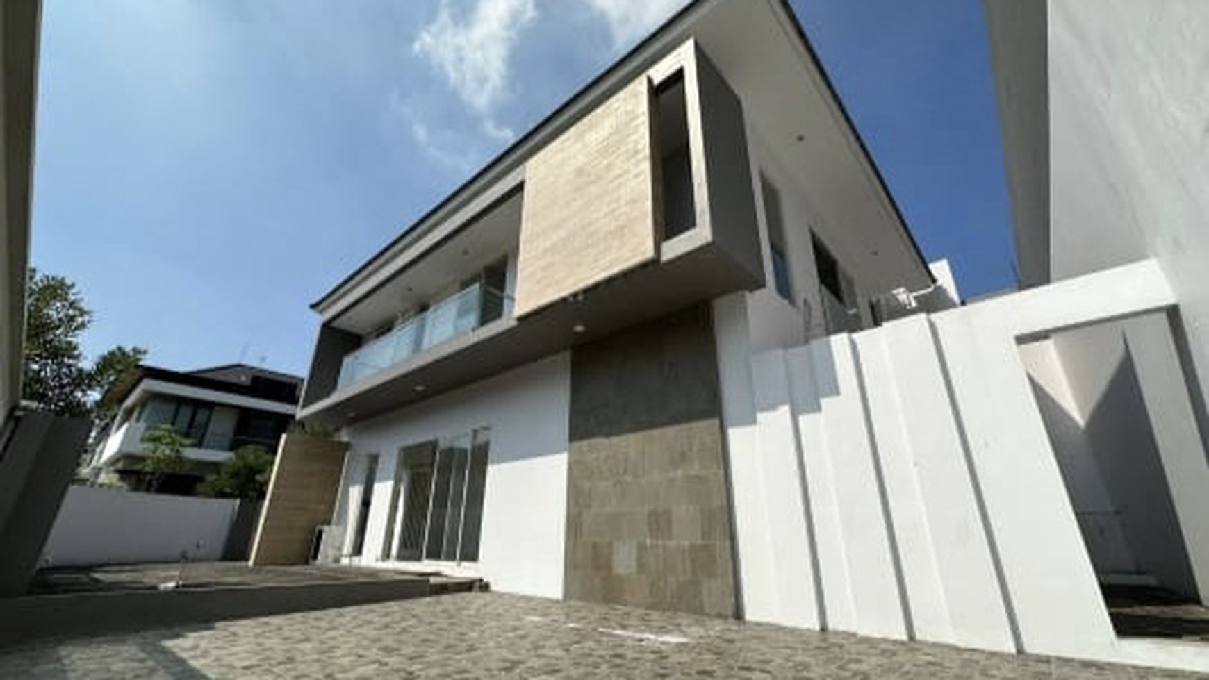 Rumah Hitung Tanah Area Cipete