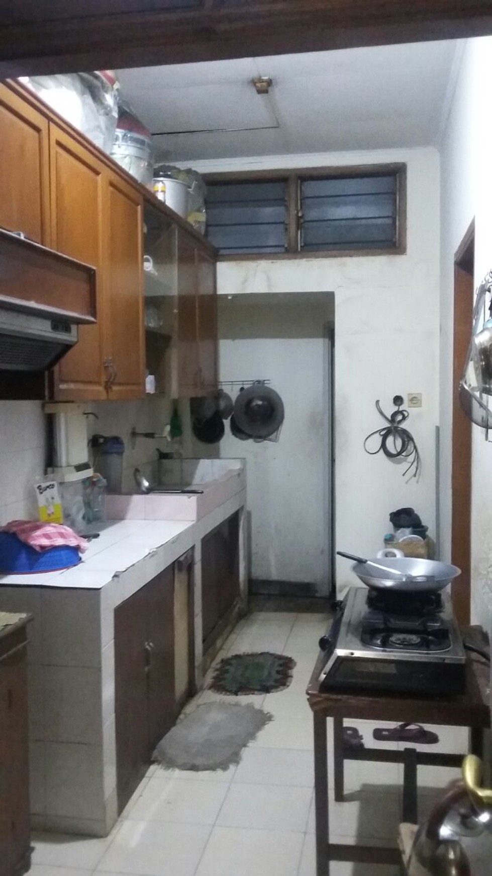 Rumah siap huni , lokasi bagus , tanah kusir , Jakarta Selatan.