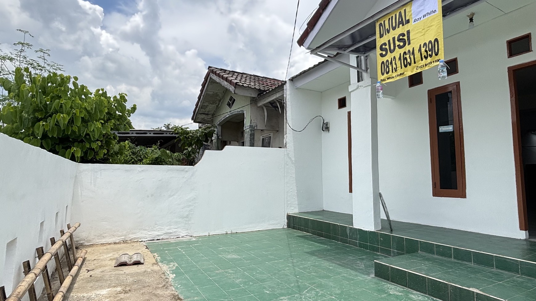 Rumah Satu Lantai Second Boulevard Bukit Hijau Citra Indah Jonggol 