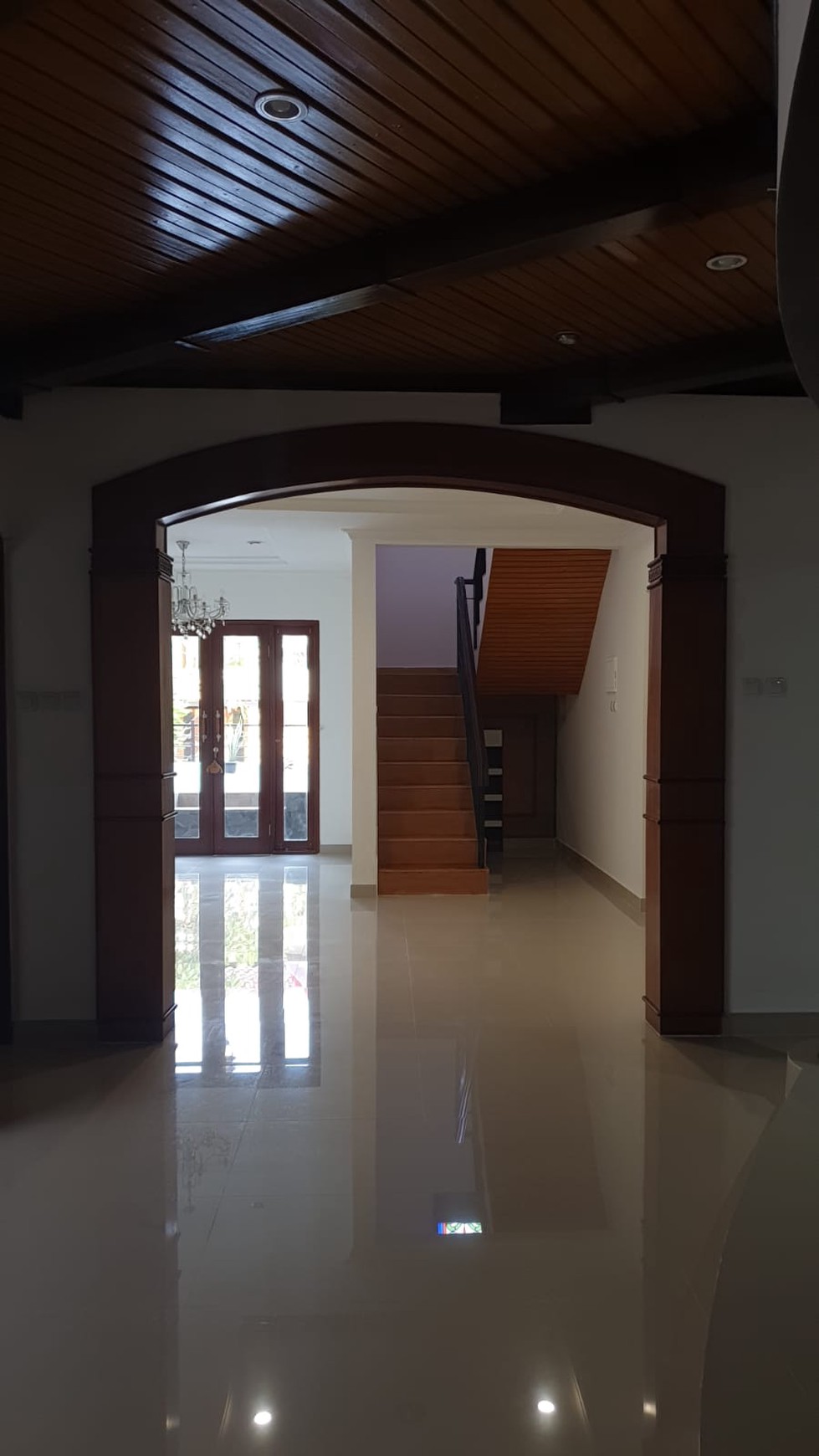 Lebak bulus villa cinere mas modern minimais siap huni