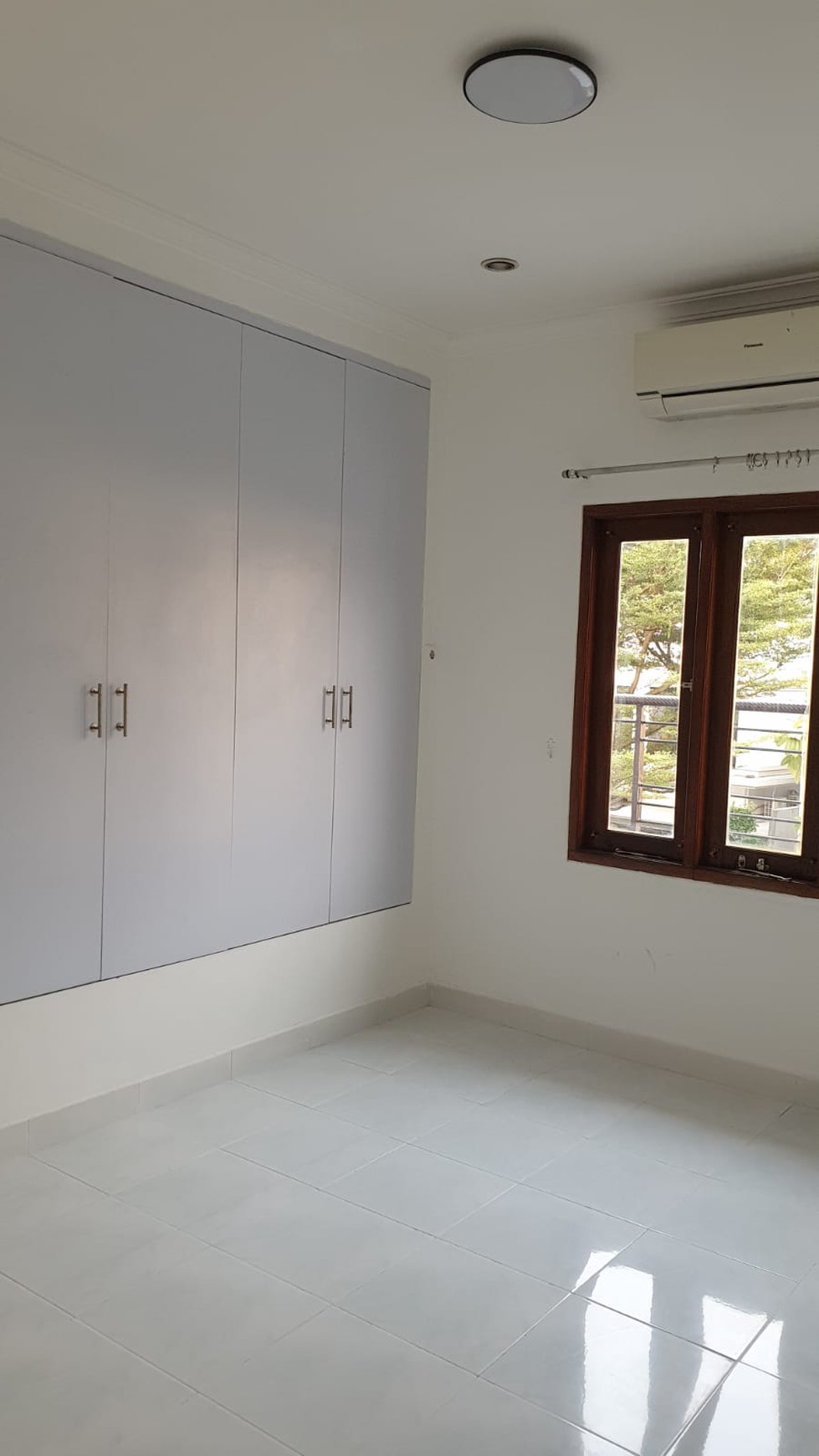 Lebak bulus villa cinere mas modern minimais siap huni
