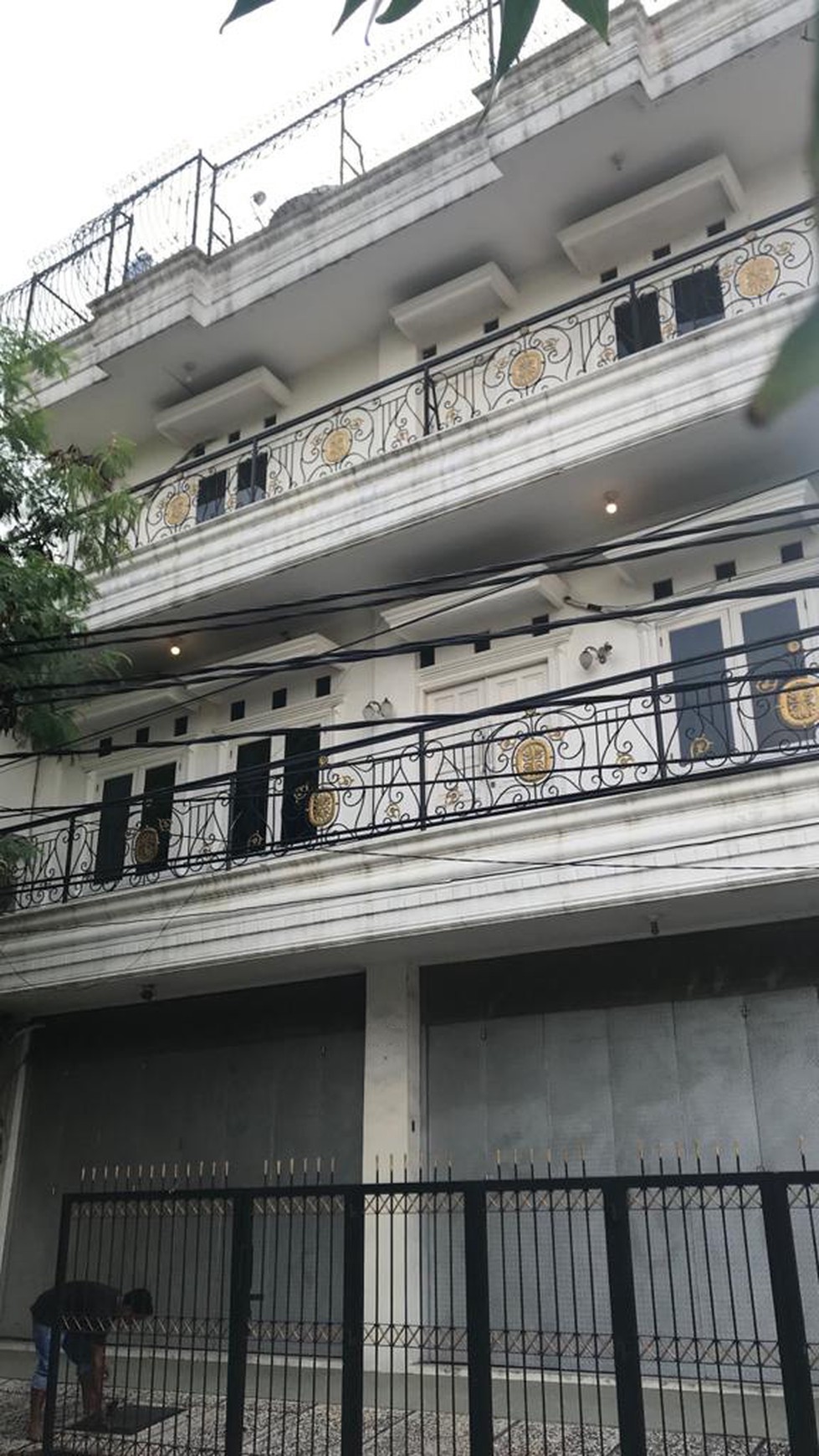 Rumah Hitung Tanah Area Cipete