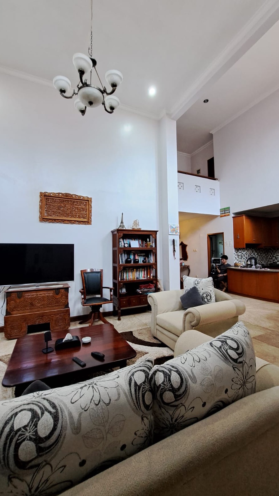 Rumah Hitung Tanah Area Cipete