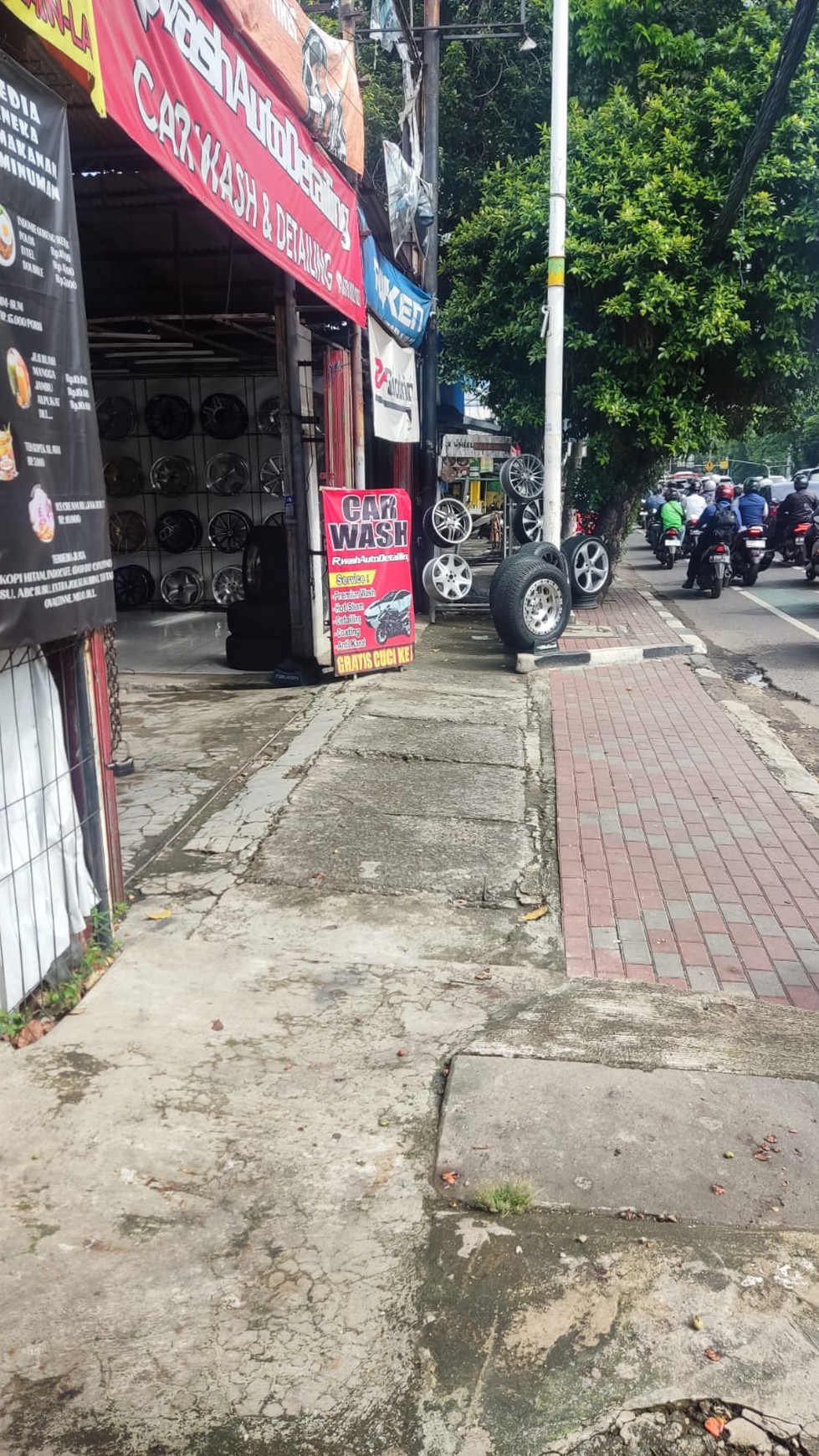 Rumah Hitung Tanah Area Cipete