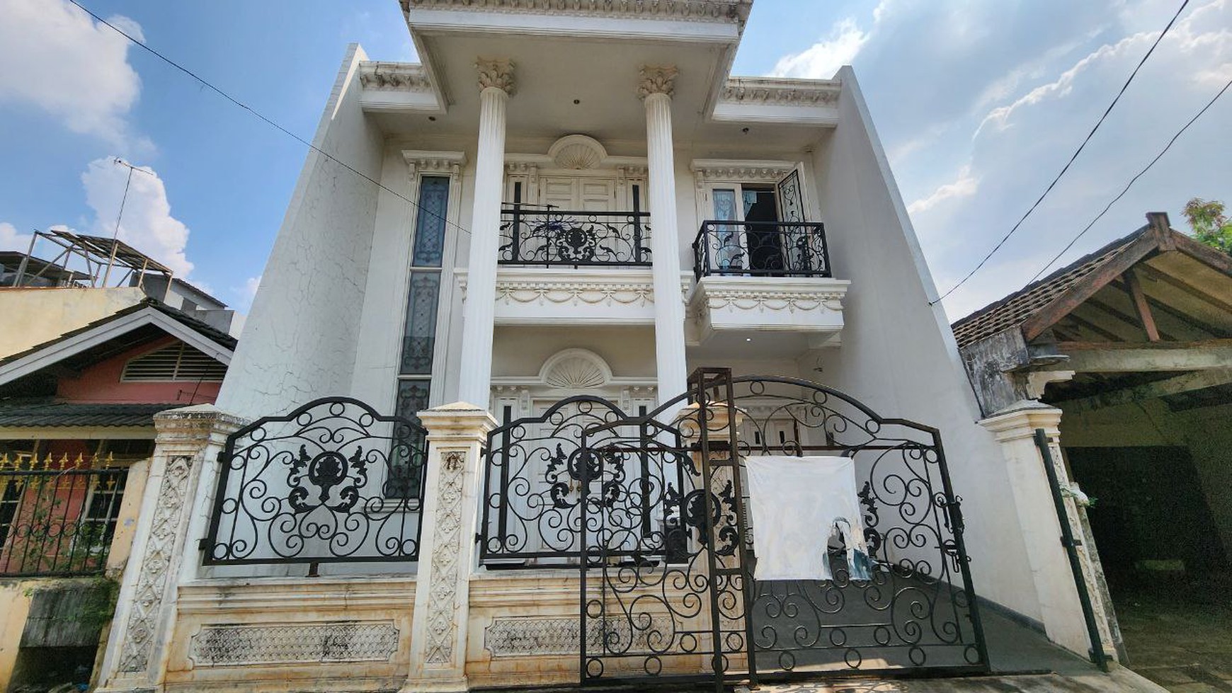 Rumah Hitung Tanah Area Cipete