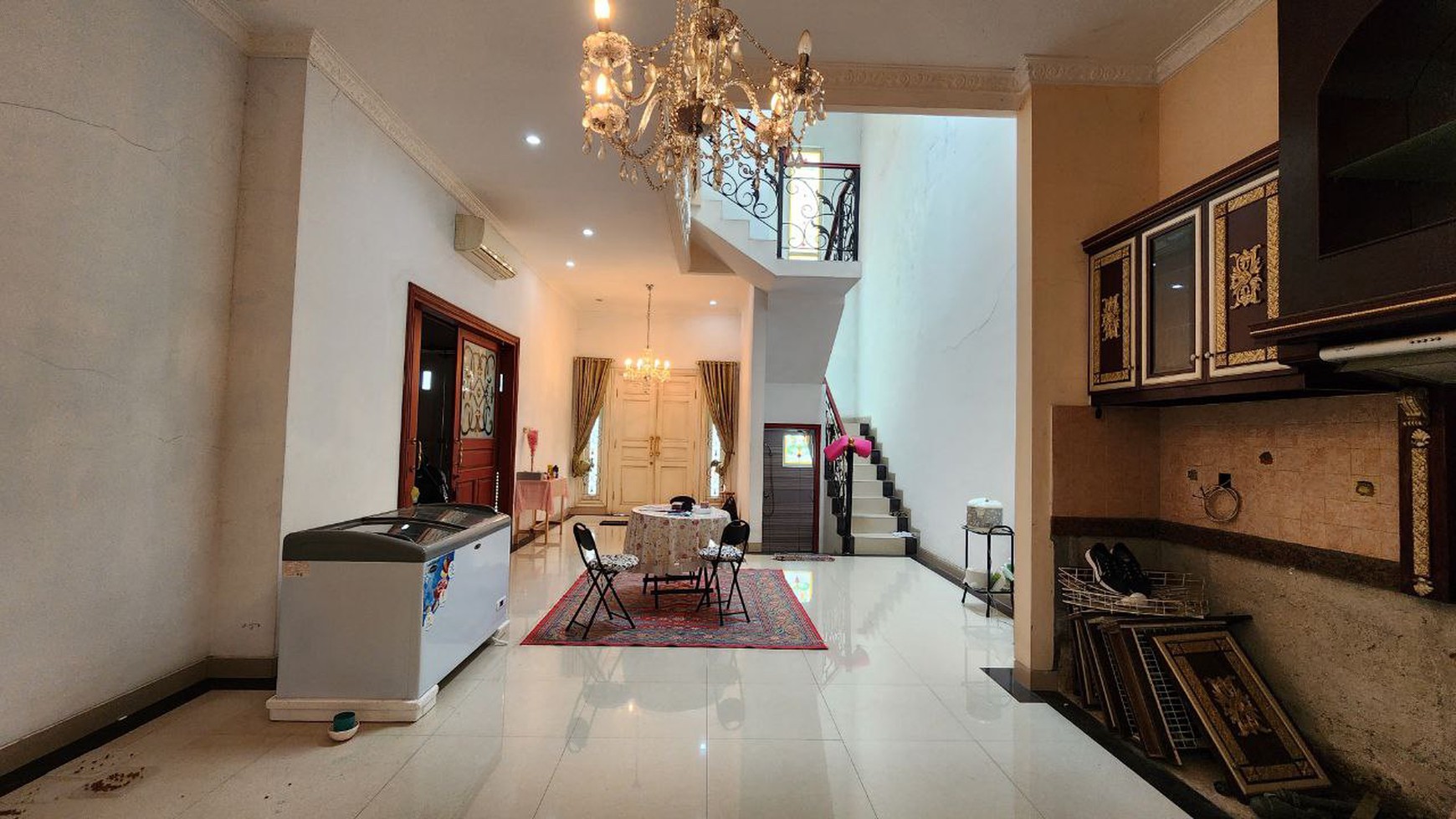 Rumah Hitung Tanah Area Cipete