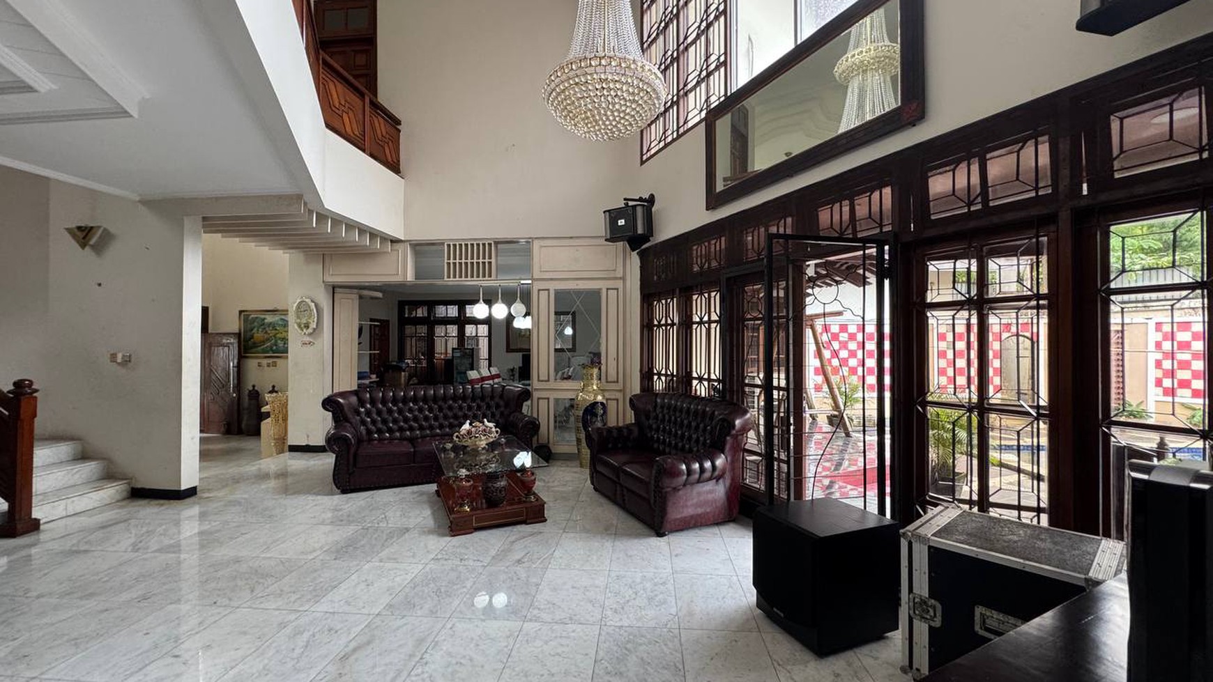 Cinere bukit cinere indah luas 850 view bukit swimpool