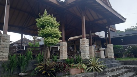 Villa Dengan Lingkungan Asri Lokasi Harjobinangun Pakem Sleman