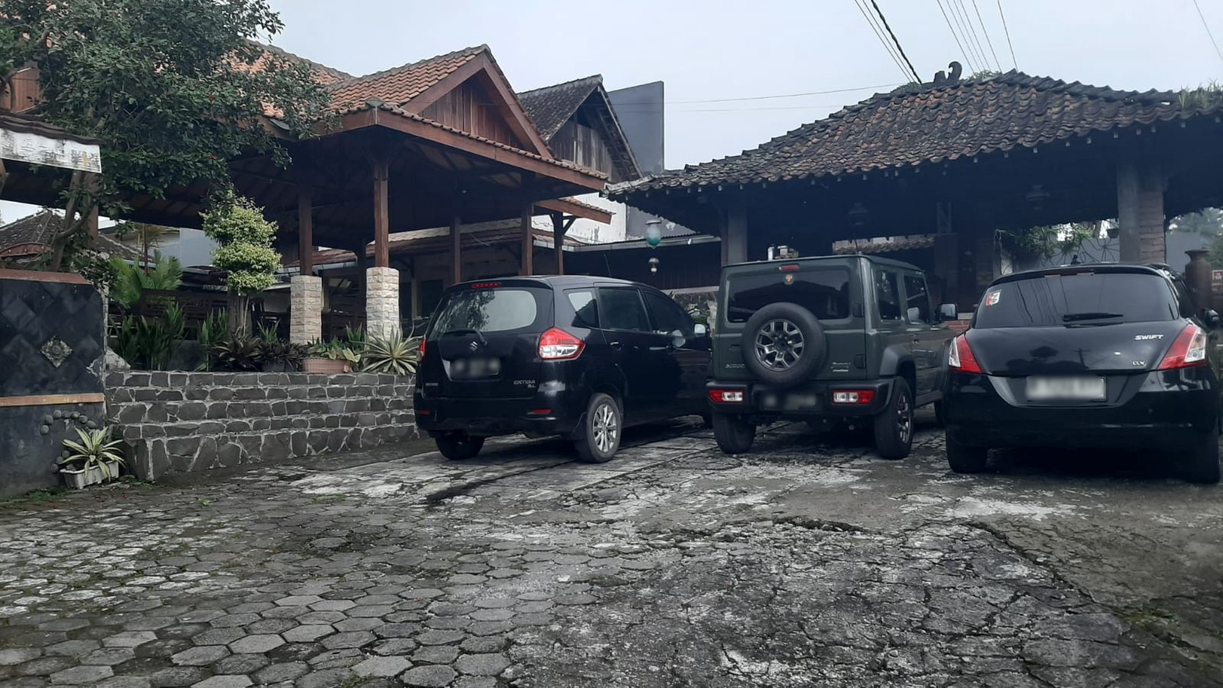 Villa Dengan Lingkungan Asri Lokasi Harjobinangun Pakem Sleman