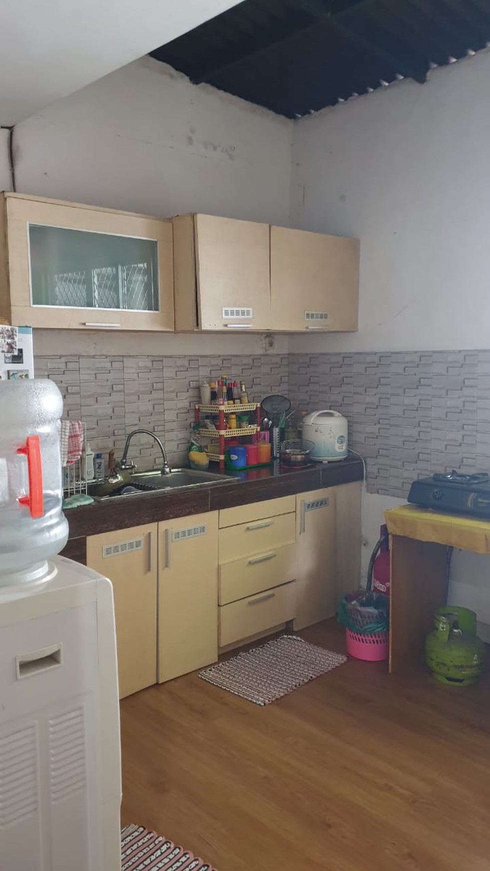 Rumah bagus, terawat dalam Cluster di Bintaro Sektor 9