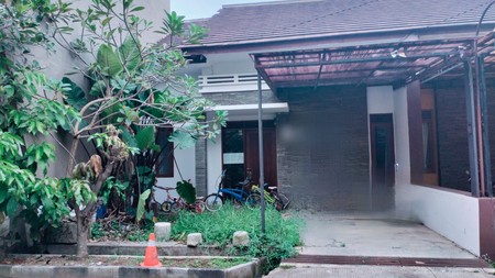 Rumah Minimalis Asri di Pesona Bali Residence, Bandung