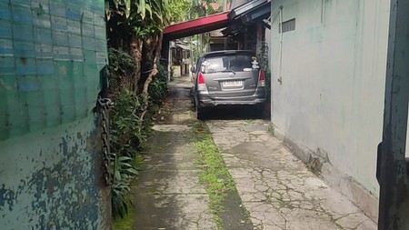 Tanah Strategis di Mampang