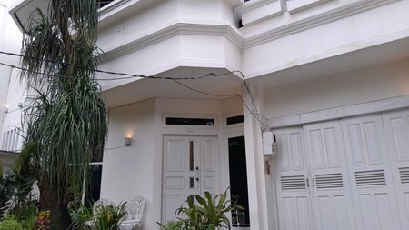 Rumah Bagus, nyaman dan Asri, lokasi strategis dalam perumahan Premium