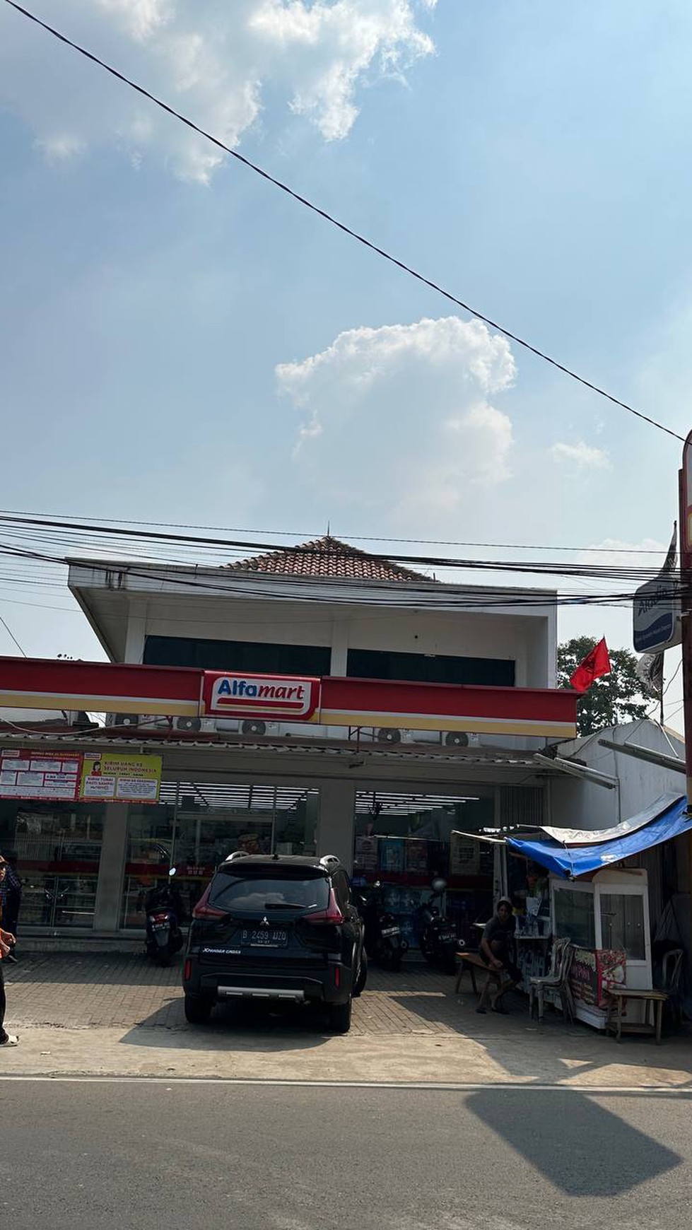 Ruko 2 Lantai + Basement  Lokasi Strategis Di Lenteng Agung, Jagakarsa