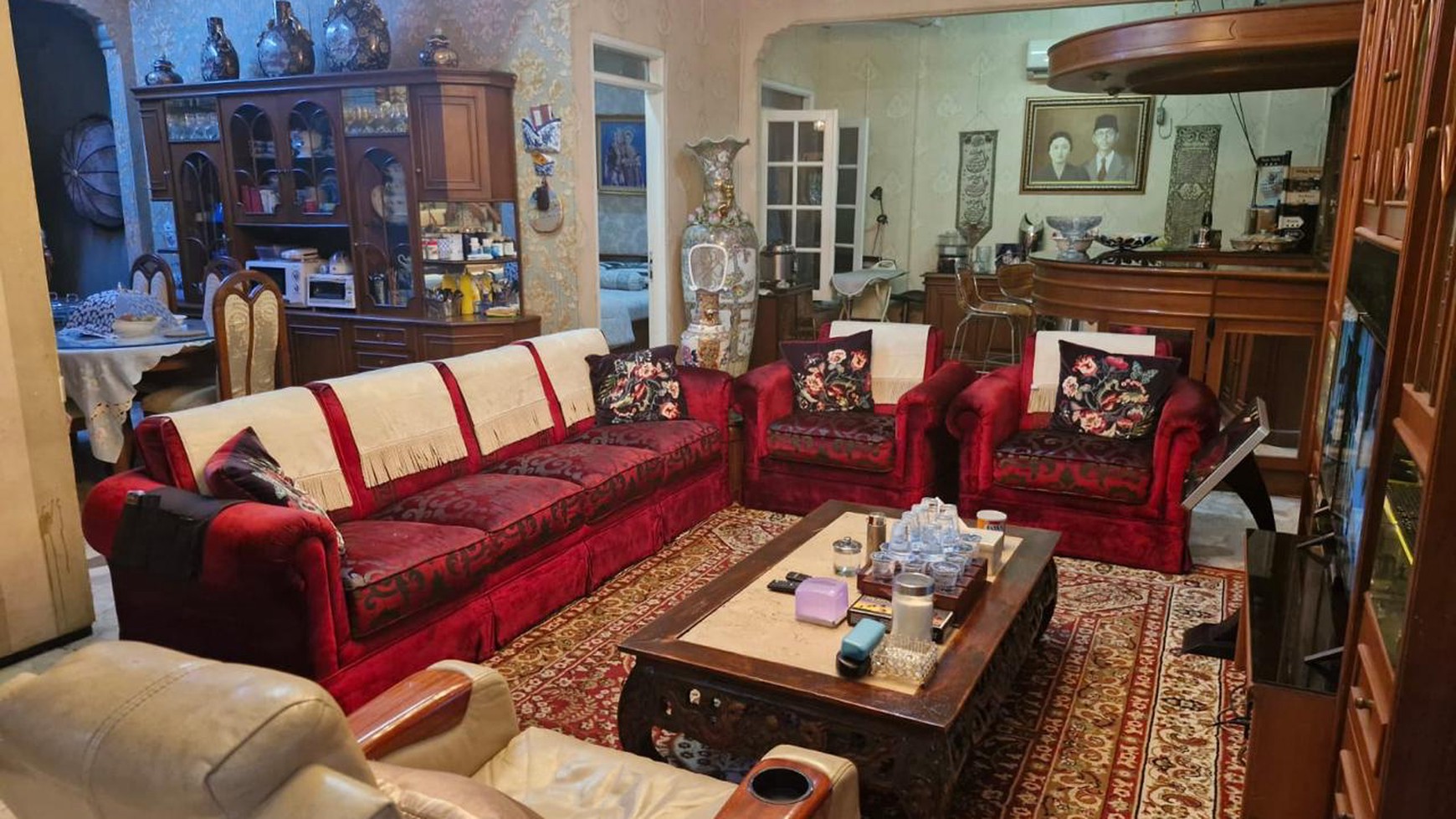 Rumah Hitung Tanah Area Cipete