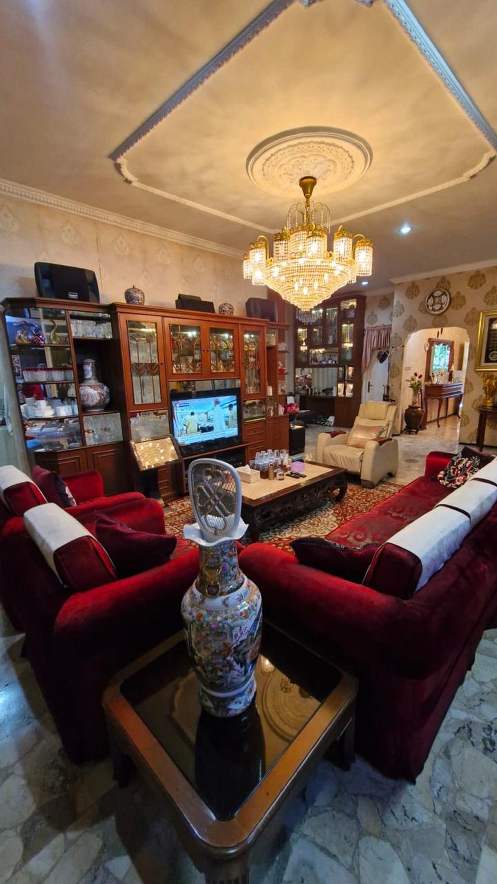 Rumah Hitung Tanah Area Cipete