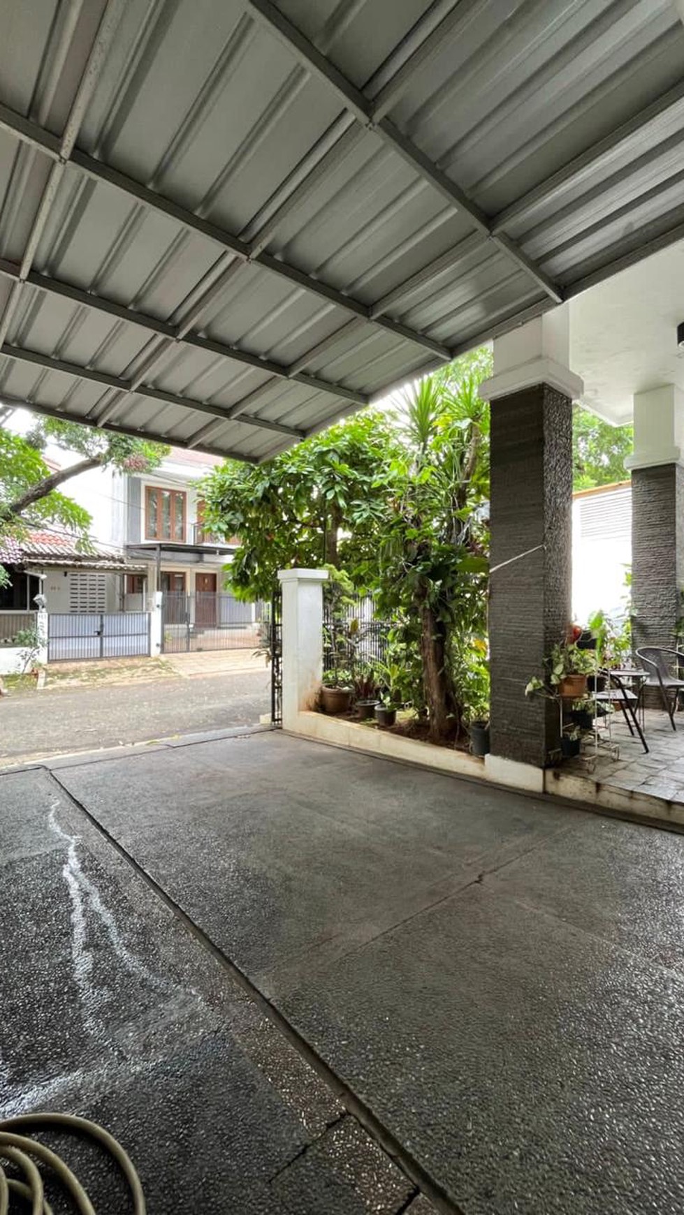 RUMAH DIJUAL AREA PONDOK INDAH JAKARTA SELATAN