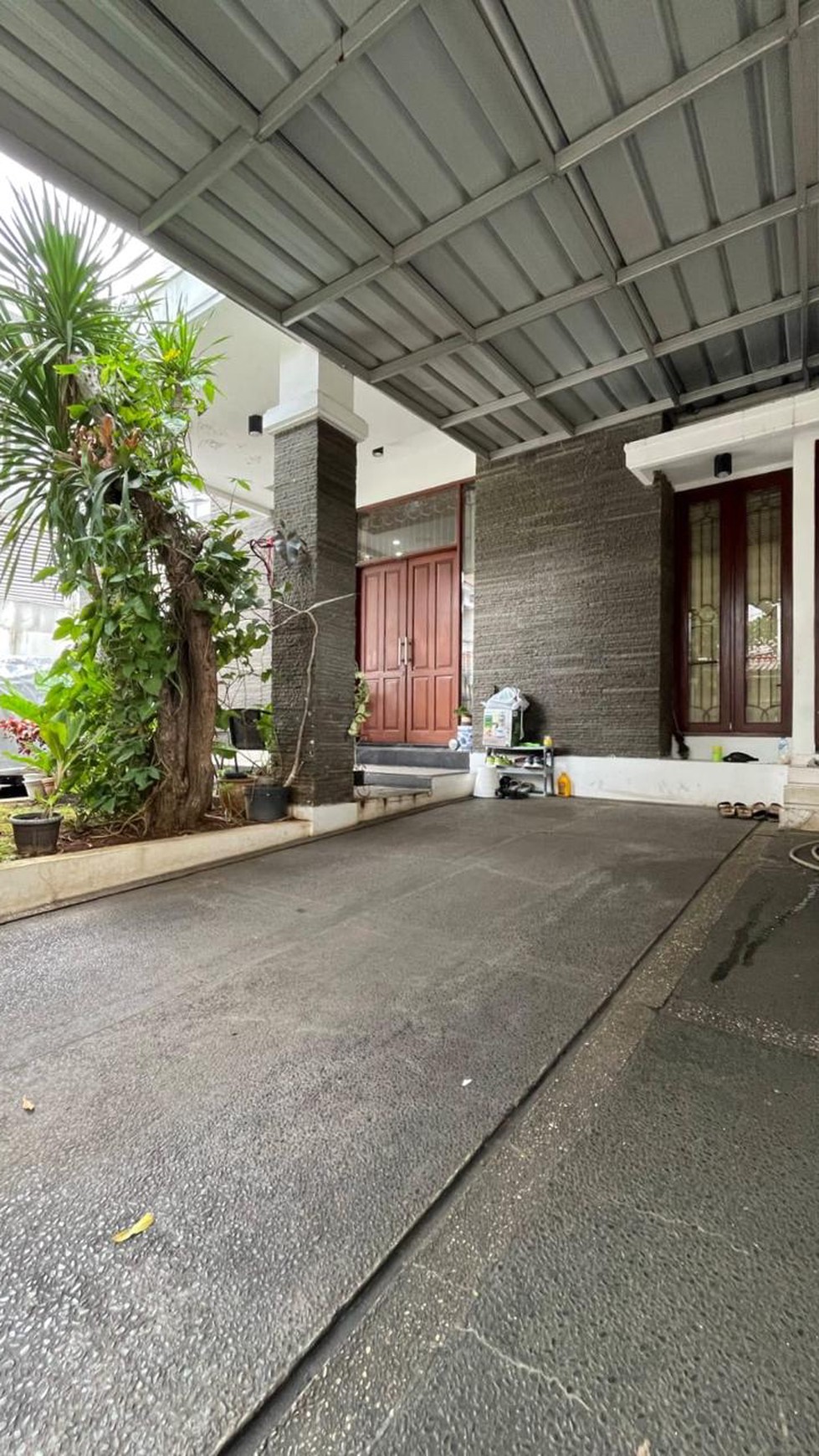 RUMAH DIJUAL AREA PONDOK INDAH JAKARTA SELATAN