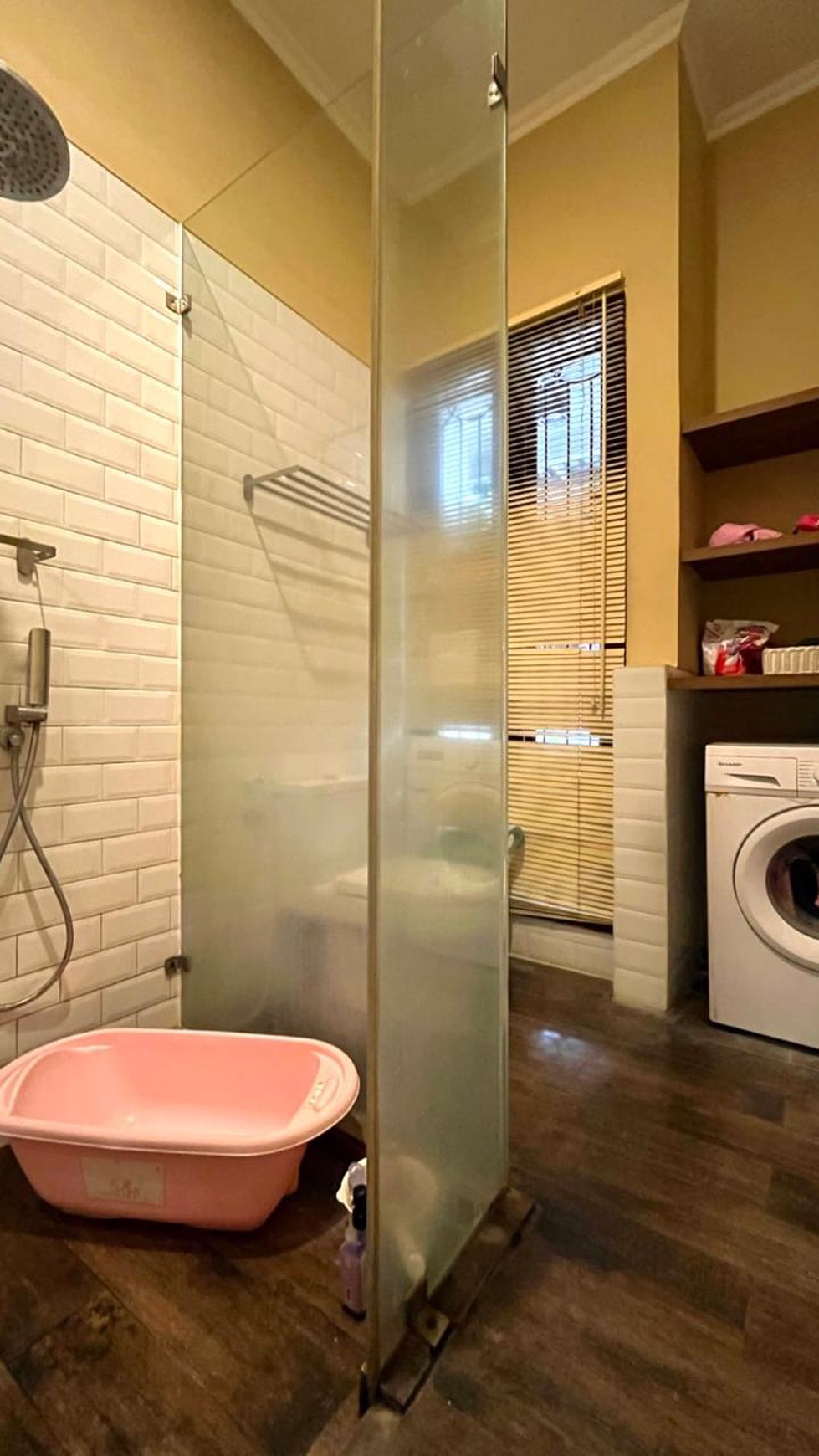 RUMAH DIJUAL AREA PONDOK INDAH JAKARTA SELATAN