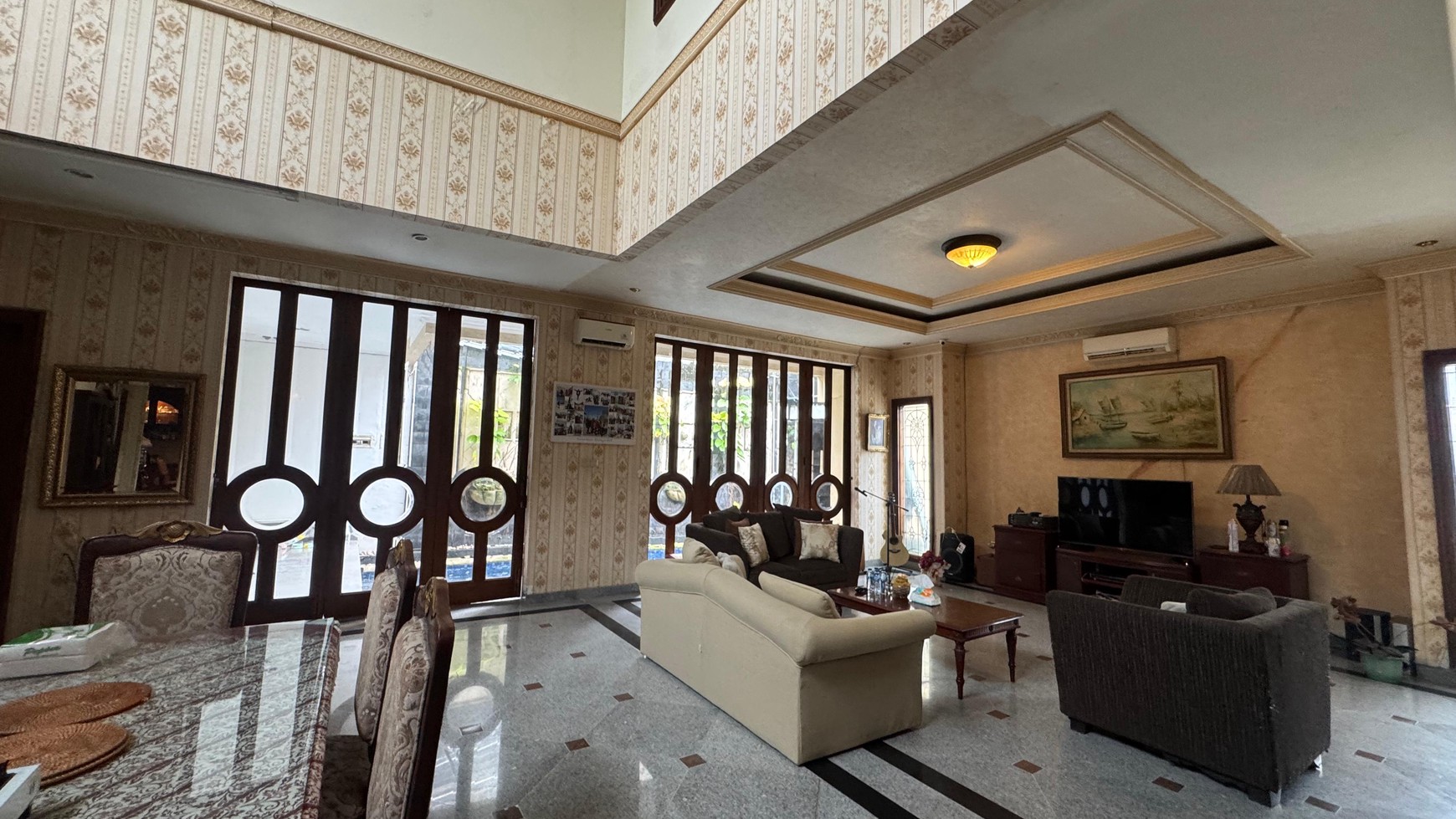 Rumah Modern Fully Furnished Private Swimming Pool di Cinere