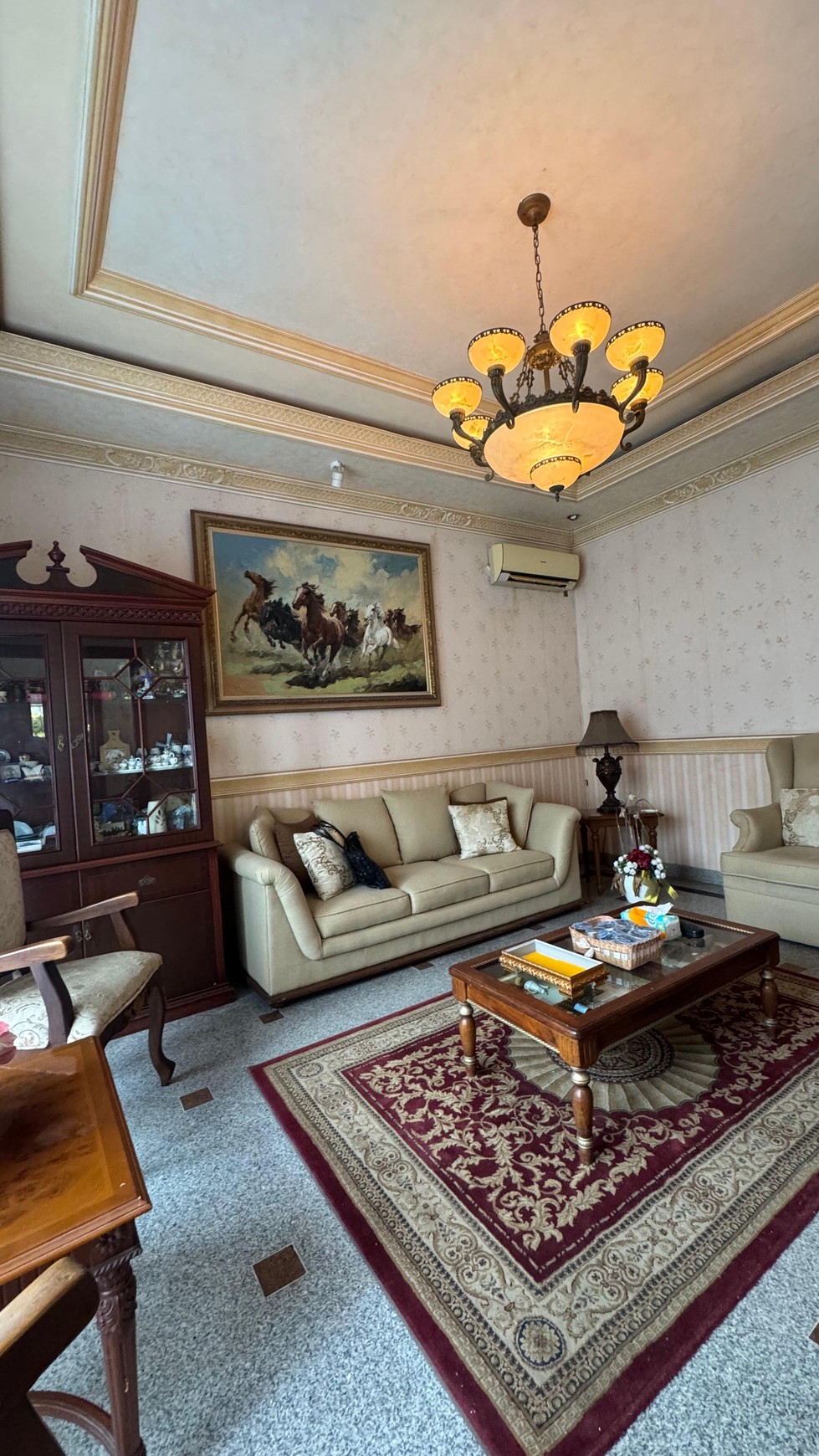 Rumah Modern Fully Furnished Private Swimming Pool di Cinere