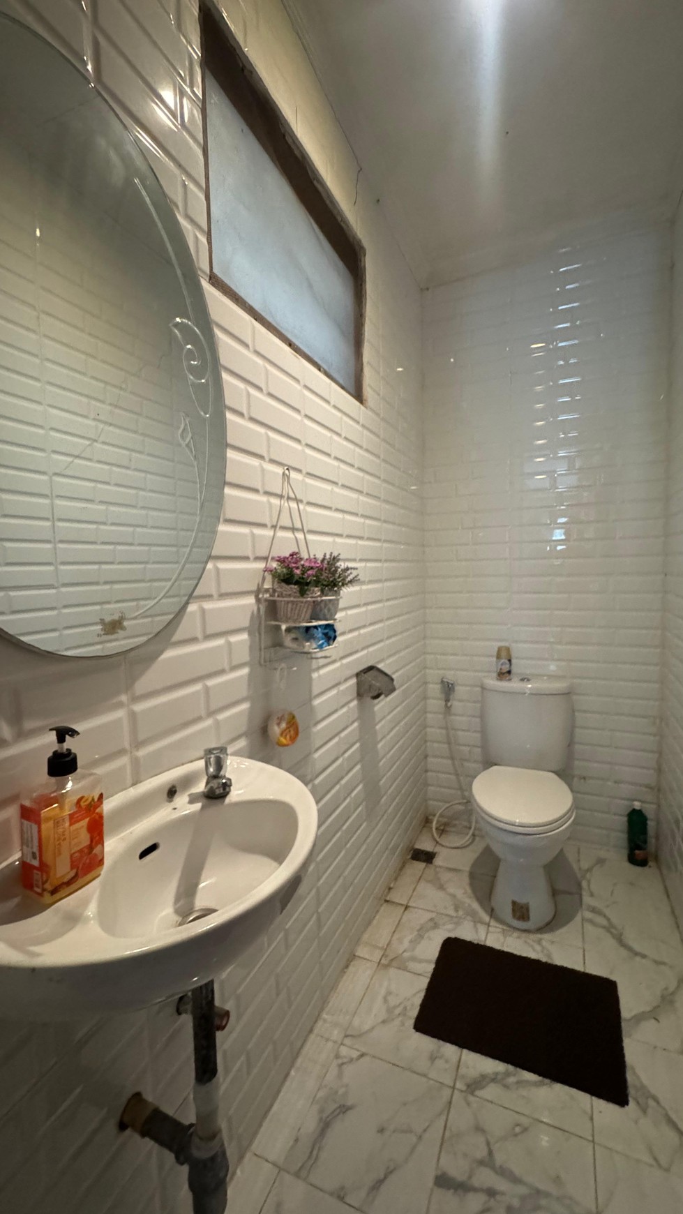 Rumah Modern Fully Furnished Private Swimming Pool di Cinere