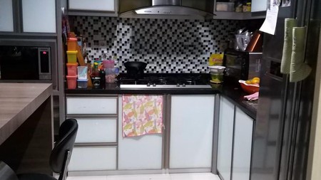Di jual Rumah  Radio Dalam - Jakarta Selatan Sangat dekat Supermarket Grand Lucky.
