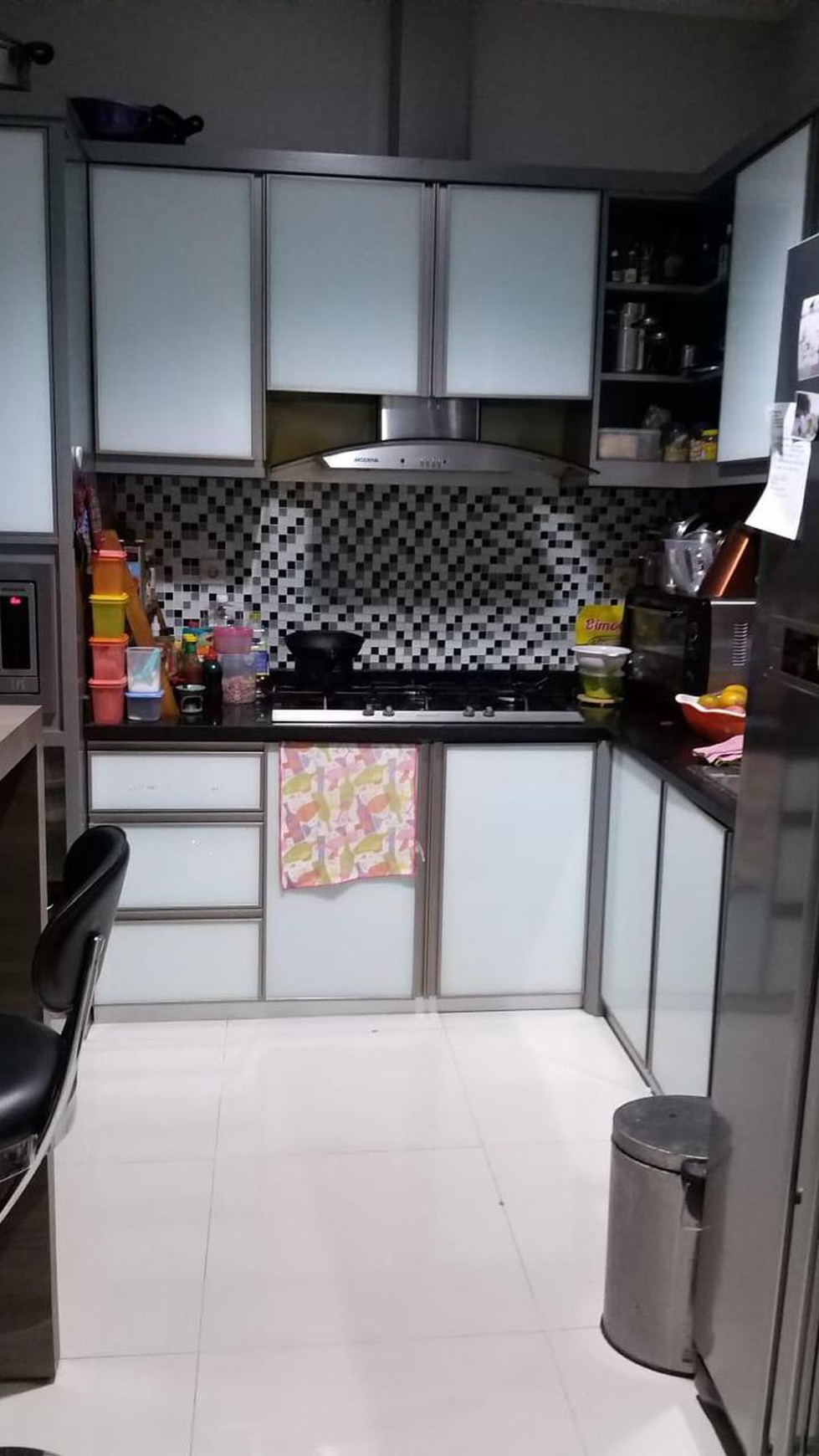 Di jual Rumah  Radio Dalam - Jakarta Selatan Sangat dekat Supermarket Grand Lucky.