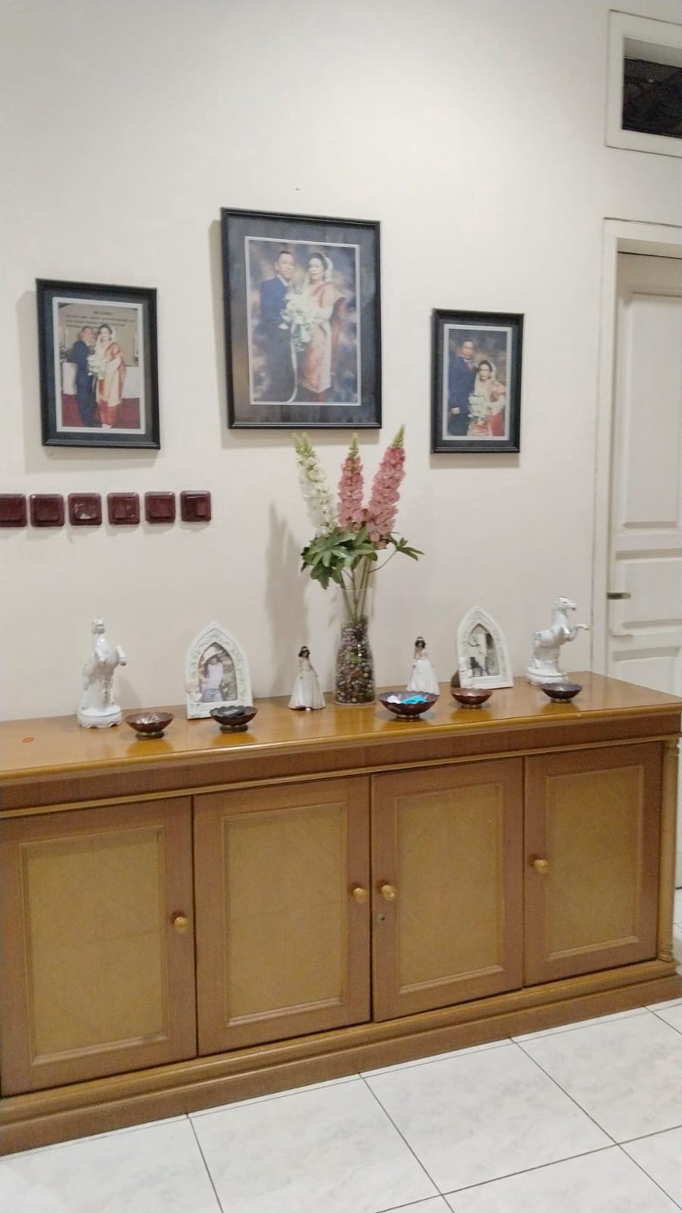 FOR SALE Rumah Murah 2 Lantai Komplek Robina Townhouse Jatiwaringin