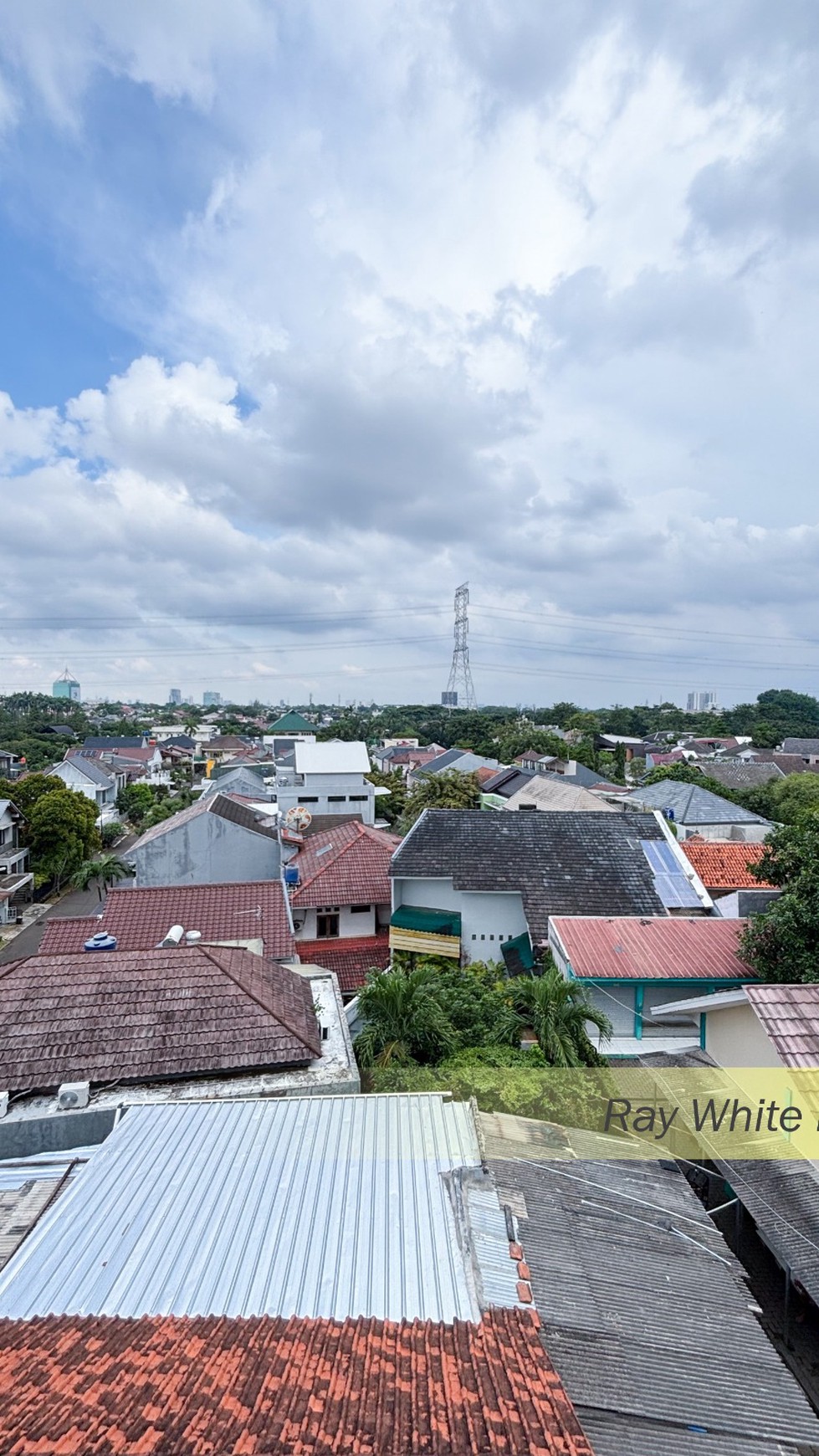 RUMAH COMMERSIAL BANGUNAN 4 LANTAI COCOK UNTUK USAHA KOS KOSAN DI BINTARO, TANGERANG SELATAN