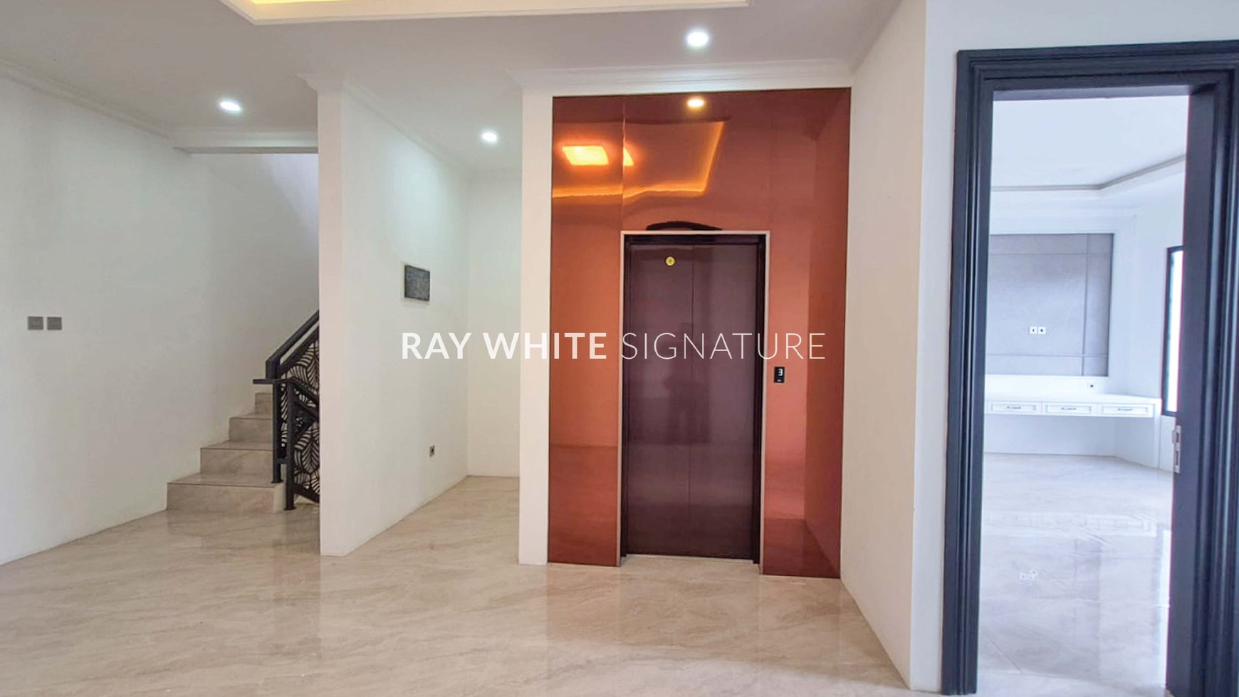 Rumah Hitung Tanah Area Cipete