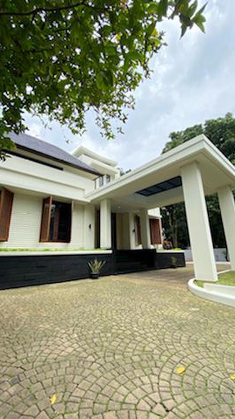 Rumah Hitung Tanah Area Cipete