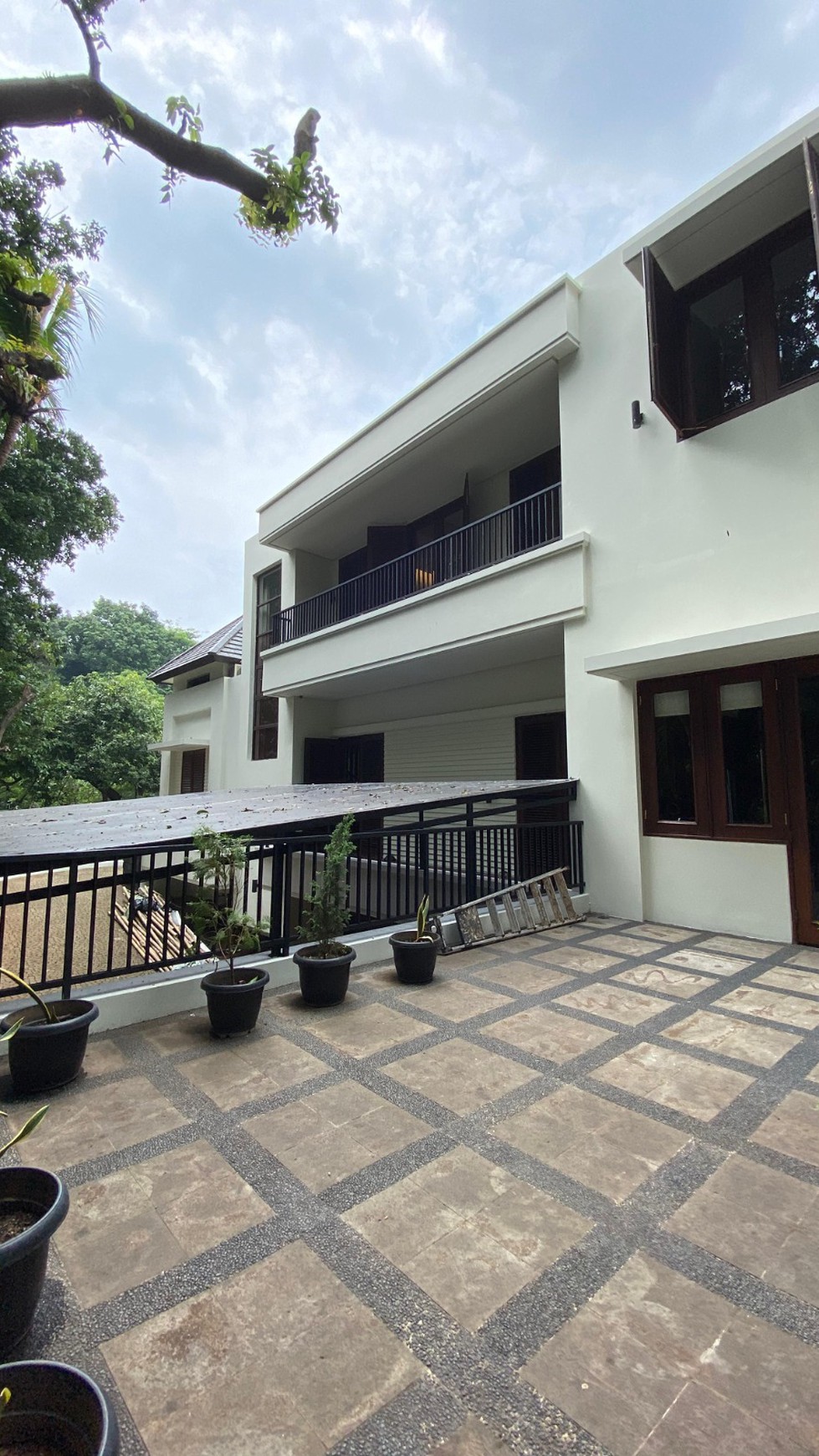 Rumah Hitung Tanah Area Cipete