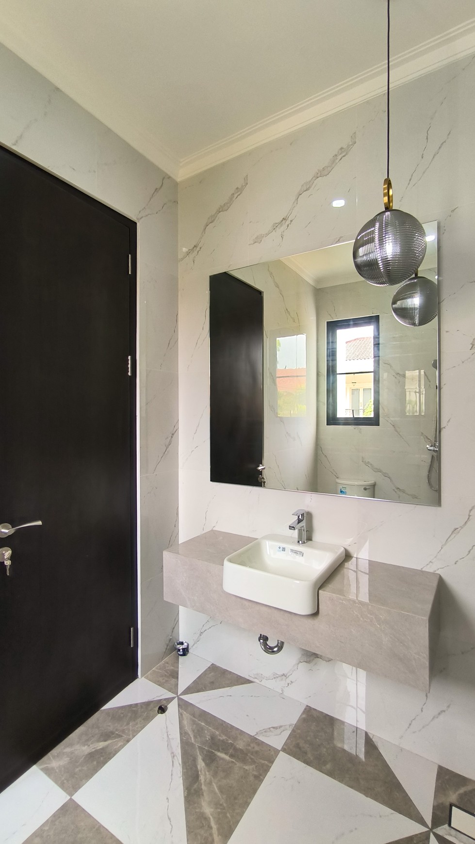 Rumah Brand New di Puri Bintaro, American Style dengan Pool di Bintaro Sektor 9