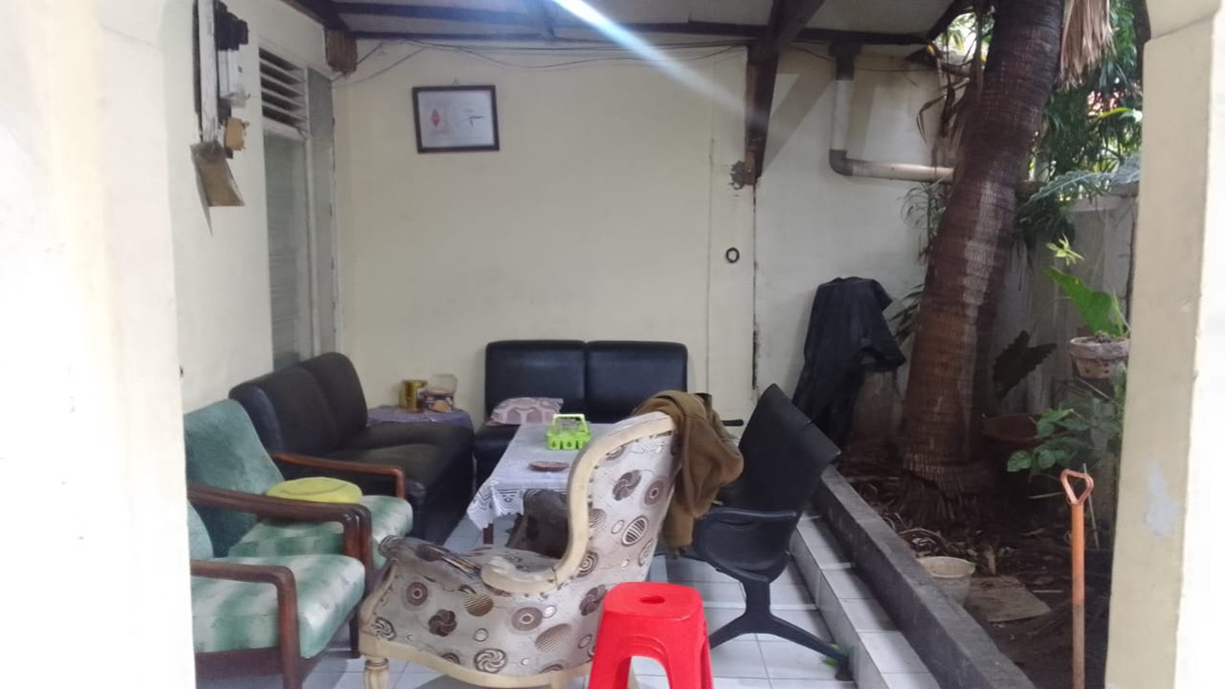 Rumah Di Tebet Barat, Strategis Hanya 3 Menit Jalan Kaki Ke Jl. Tebet Raya