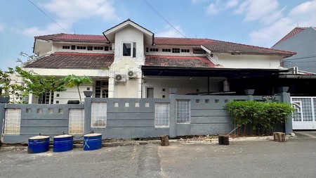 Rumah Bebas Banjir di Kemang