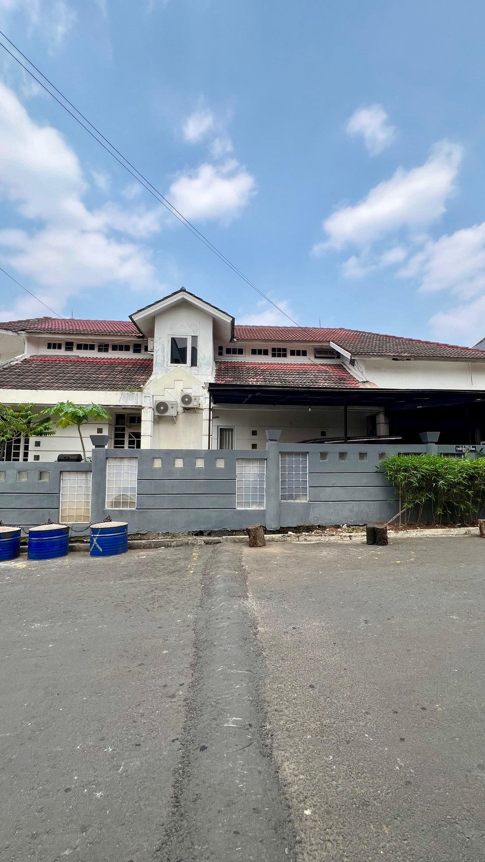 Rumah Bebas Banjir di Kemang