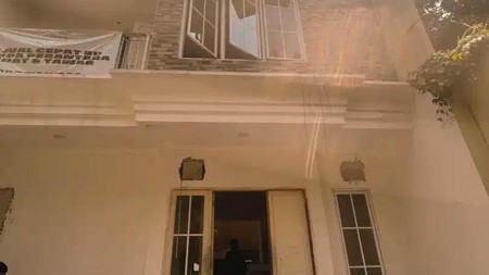 Rumah Mewah di Gelagah Cirendeu