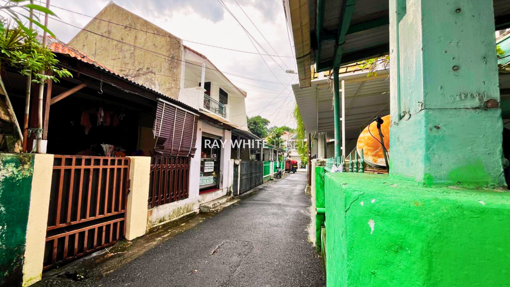 Rumah SHM Hitung Tanah di Tebet Barat, Jaksel