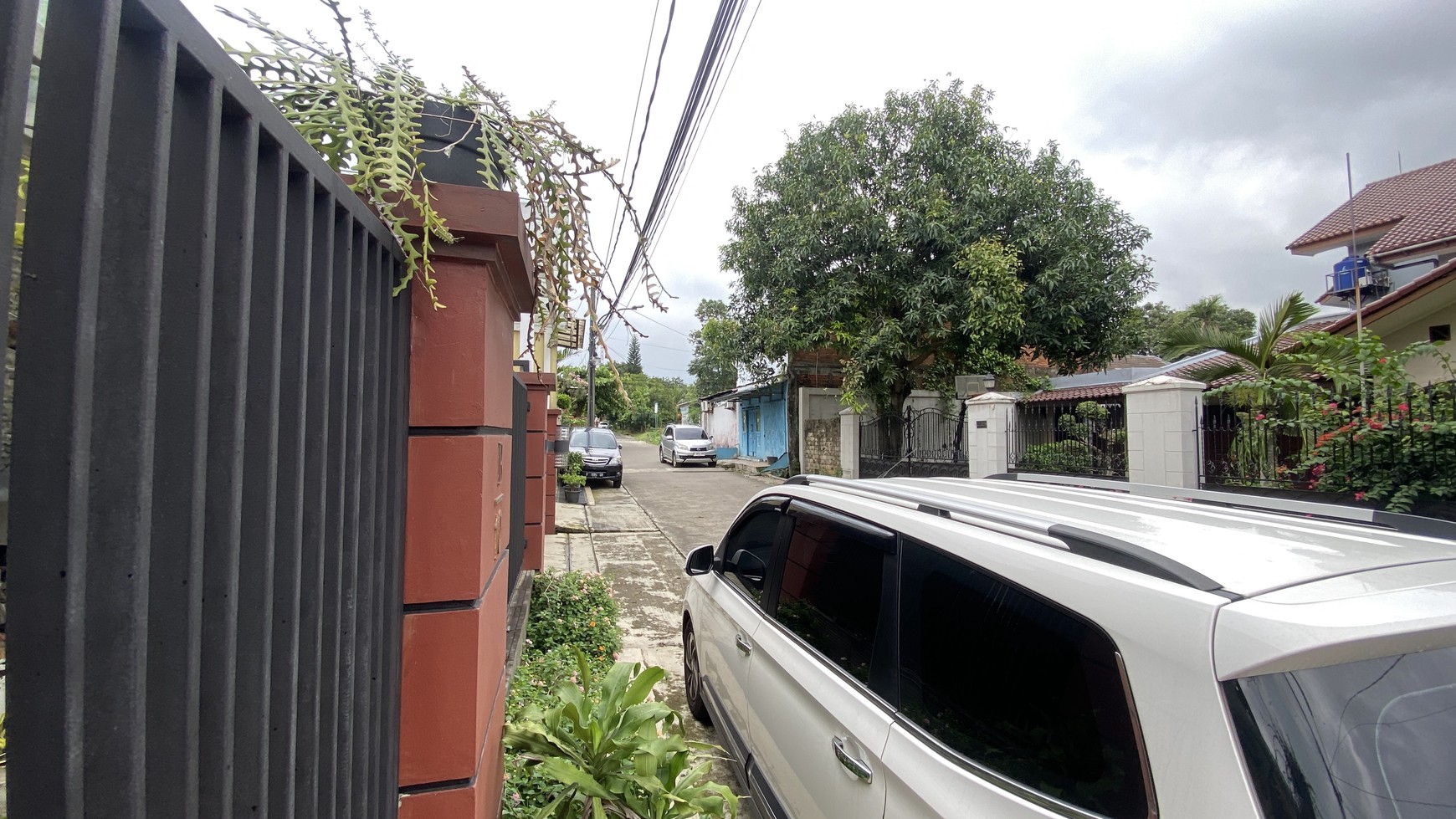 RUMAH SIAP HUNI DI DALAM KOMPLEK PAMULANG PERMAI,TANGERANG SELATAN