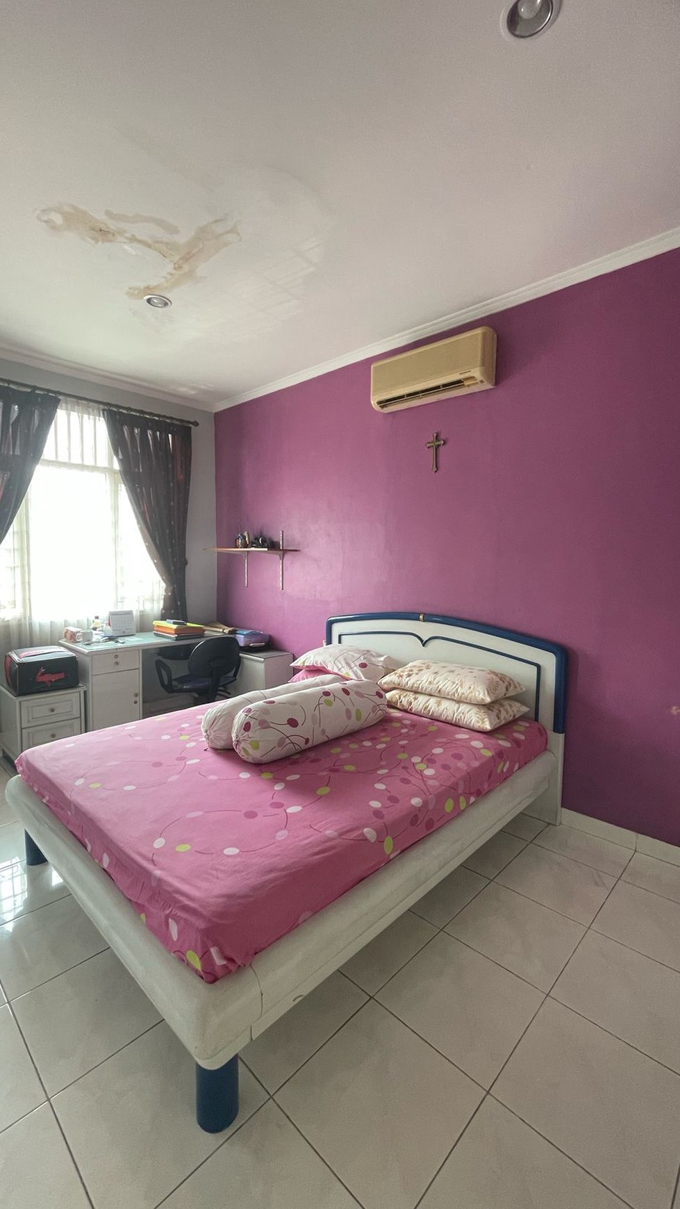 DIjual Rumah di Taman Himalaya JL. gn. Harum - Lippo Karawaci Tangerang