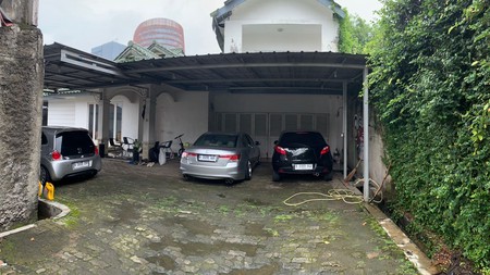 Dijual Rumah Siap Huni Asri - Tanah Luas 
