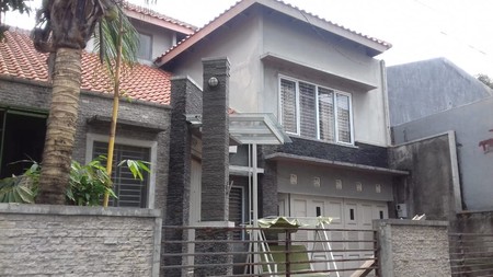 Rumah di Cipayung Jakarta Timur, 225 m2 , 10 menit ke pintu tol Setu Cipayung, samping Mapuster AD, cocok untuk kos-kosan