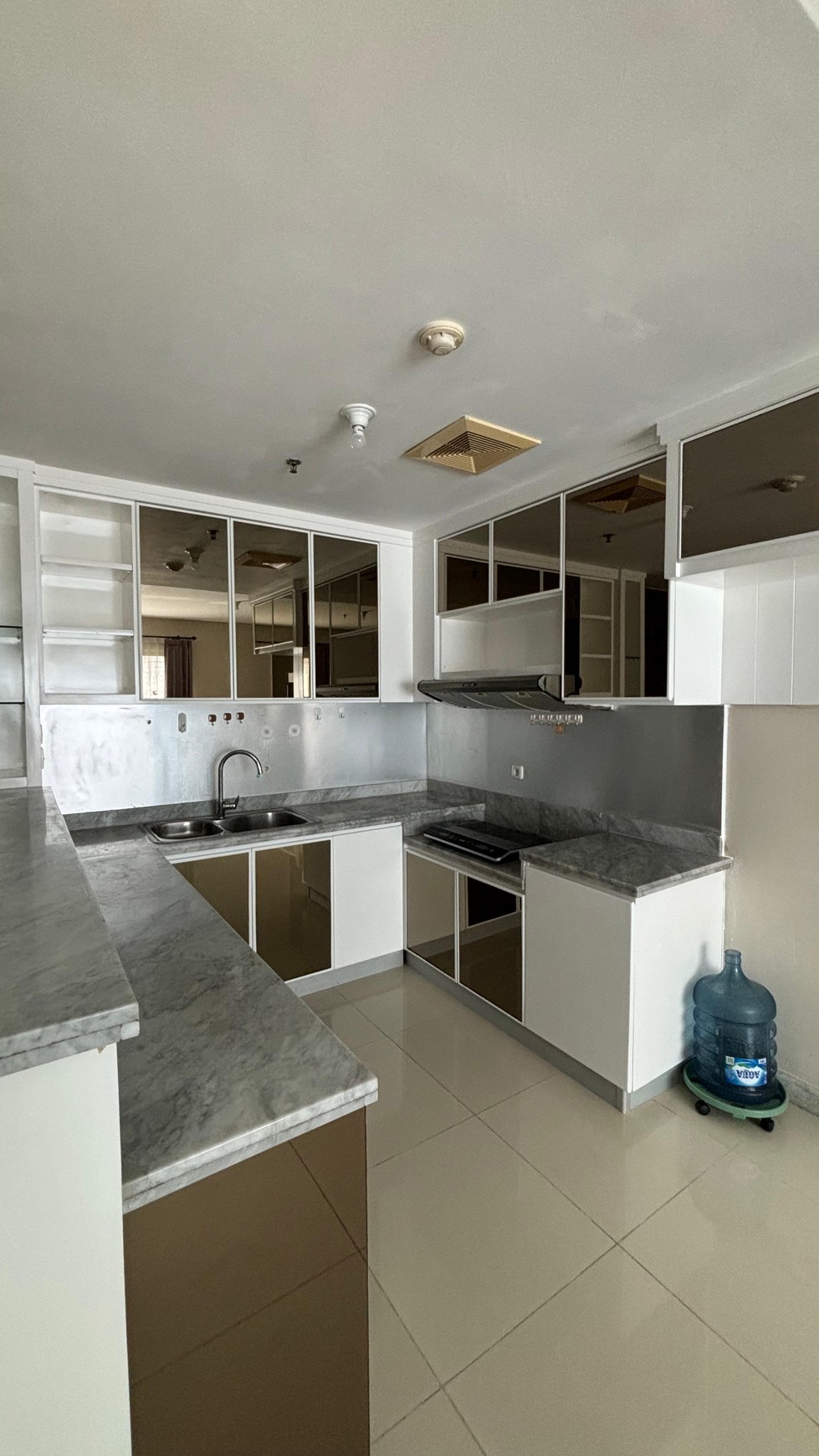 157. Disewakan Apartemen Waterplace De Residence Tower D