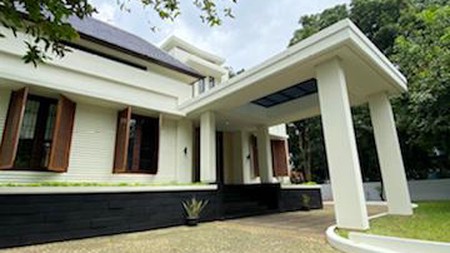 Pondok indah sekolah kencana luas 819 rumah siap huni