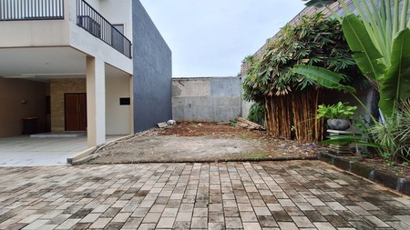 Tanah Dalam Townhouse di Krukut Siap Bangun Hunian Dekat Tol