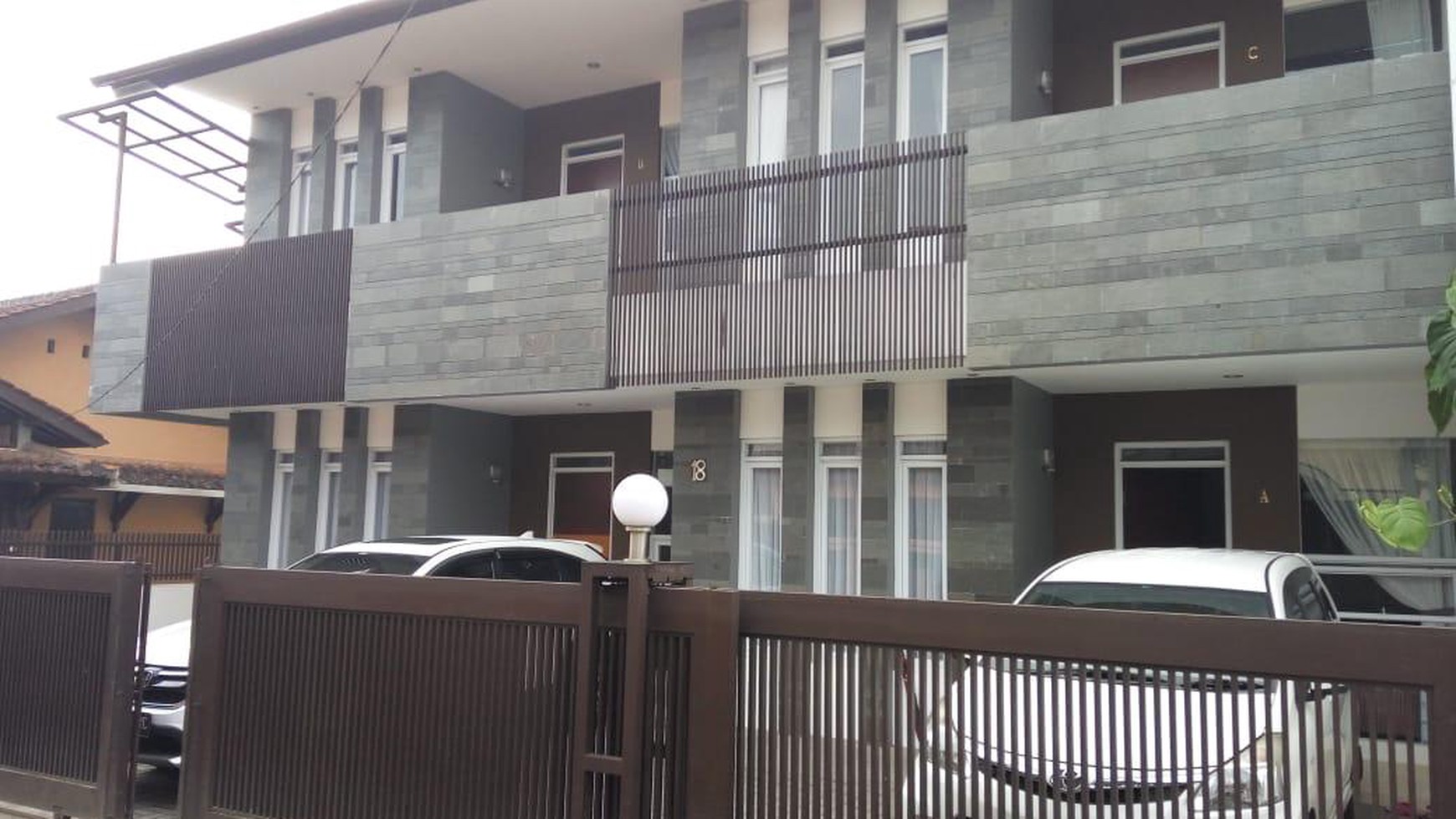 Rumah Hitung Tanah Area Cipete