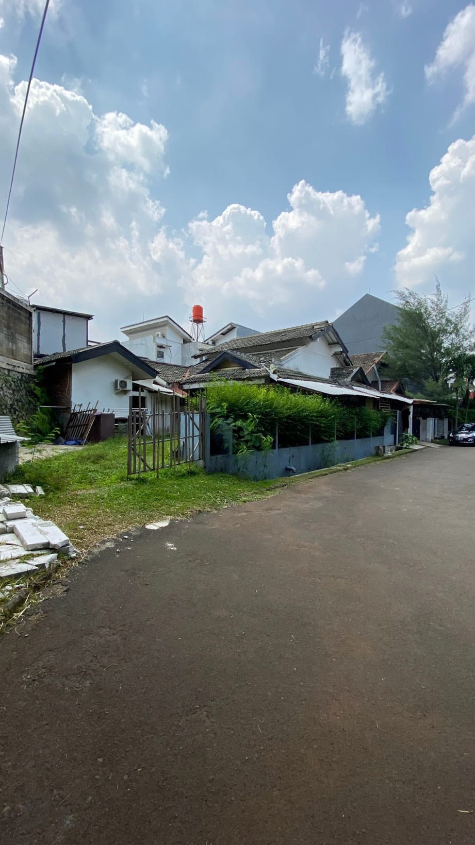 Rumah Hitung Tanah Area Cipete