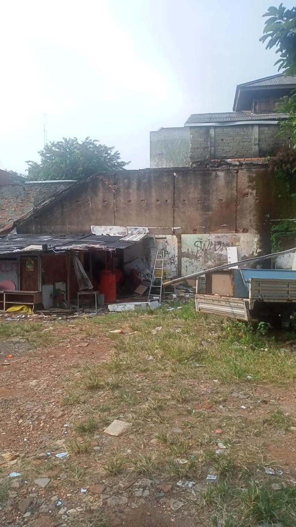 Rumah Hitung Tanah Area Cipete